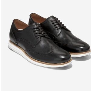 Cole Haan Men's Original Grand Wingtip Oxfords.. Black size 9